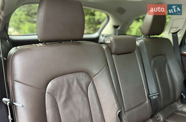 Внедорожник / Кроссовер Audi Q7 2013 в 