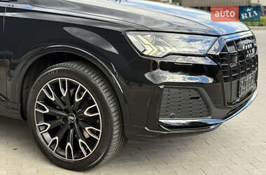 Внедорожник / Кроссовер Audi Q7 2020 в Виннице