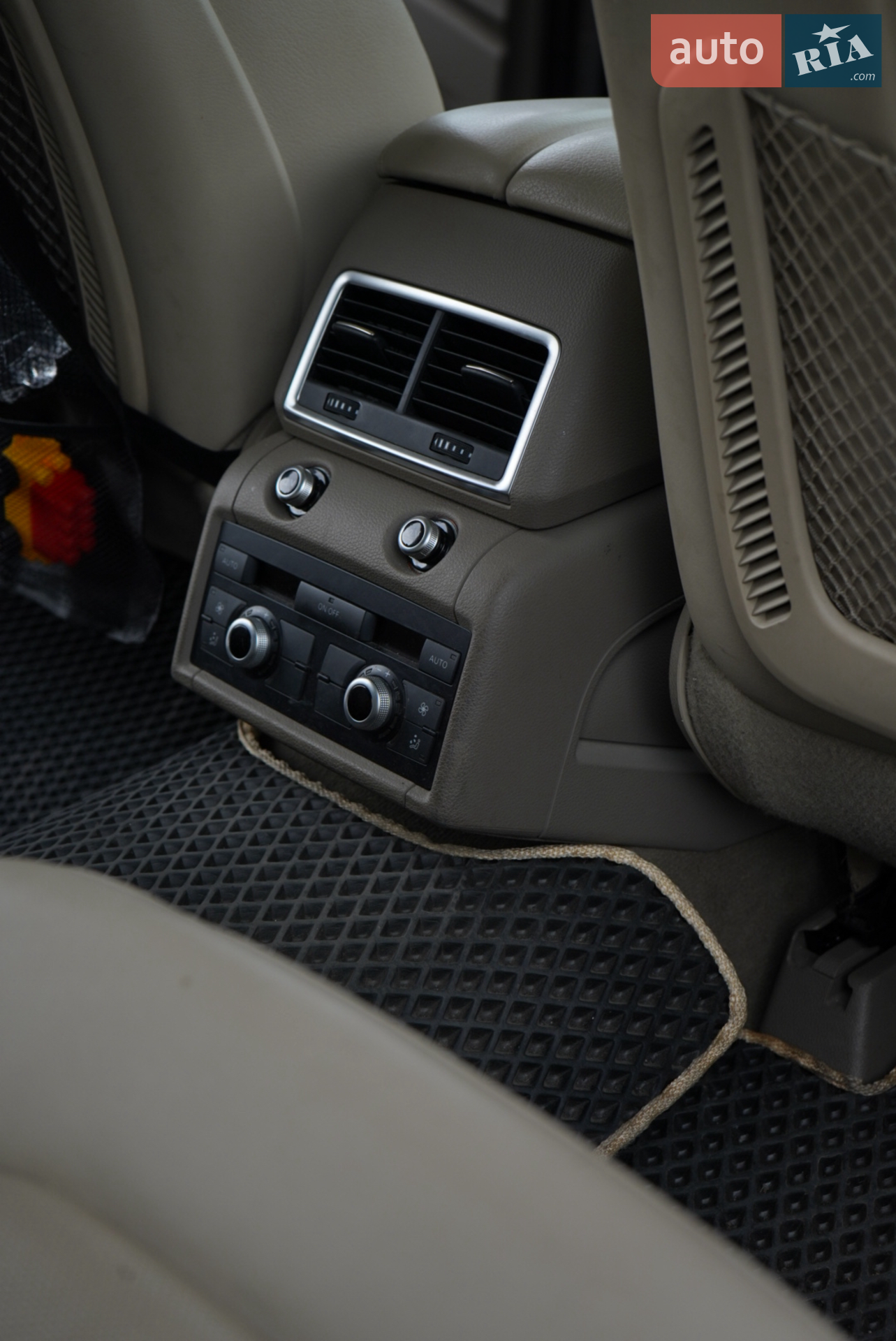 2013 Audi Q7 - мініатюра 8