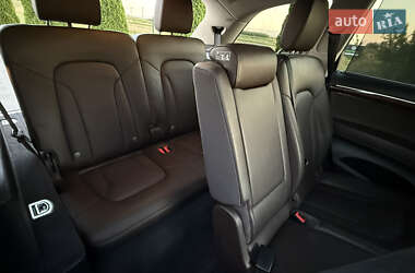 Внедорожник / Кроссовер Audi Q7 2013 в 