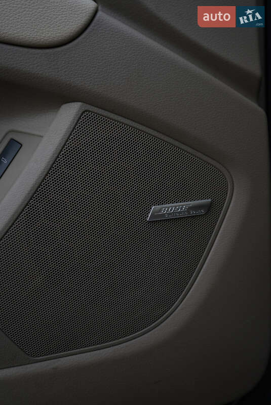 Внедорожник / Кроссовер Audi Q7 2013 в Одессе