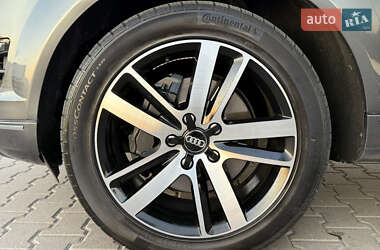 Внедорожник / Кроссовер Audi Q7 2013 в 