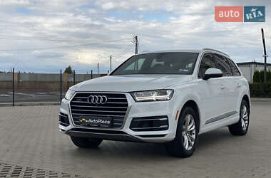 Позашляховик / Кросовер Audi Q7 2016 в 