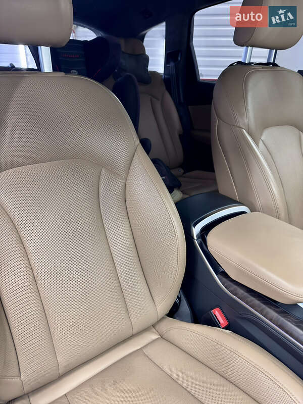 Внедорожник / Кроссовер Audi Q7 2020 в Виннице