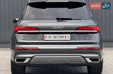 Внедорожник / Кроссовер Audi Q7 2020 в 