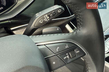 Внедорожник / Кроссовер Audi Q7 2020 в 
