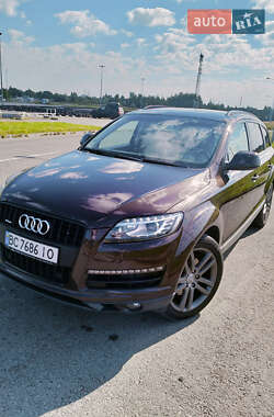 Внедорожник / Кроссовер Audi Q7 2011 в 