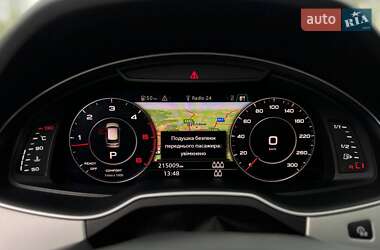 Внедорожник / Кроссовер Audi Q7 2017 в 