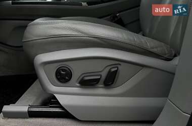 Внедорожник / Кроссовер Audi Q7 2017 в 