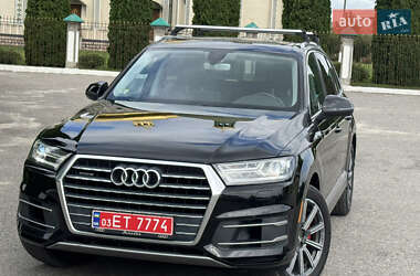 Внедорожник / Кроссовер Audi Q7 2017 в Дубно