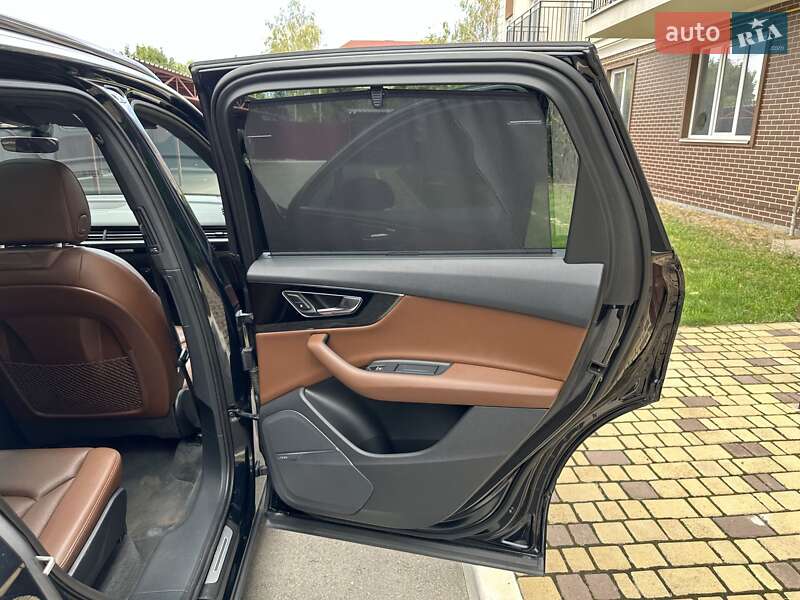 Позашляховик / Кросовер Audi Q7 2016 в Запоріжжі фото 37 Позашляховик / Кросовер Audi Q7 2016 в Запоріжжі