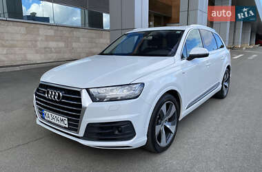 Позашляховик / Кросовер Audi Q7 2016 в Києві
