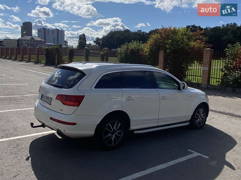 Внедорожник / Кроссовер Audi Q7 2007 в Киеве