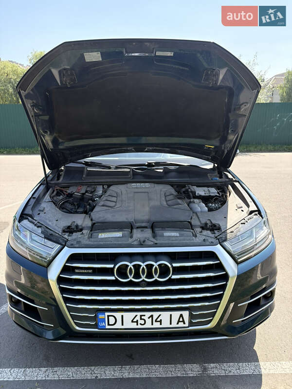 Внедорожник / Кроссовер Audi Q7 2017 в Ивано-Франковске