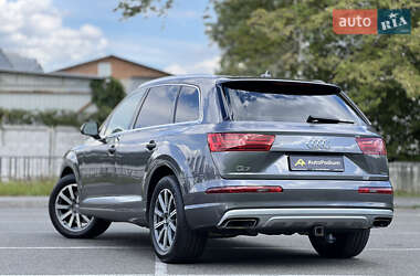 Внедорожник / Кроссовер Audi Q7 2019 в 