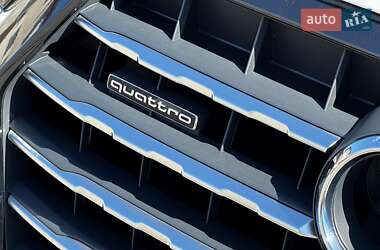 Внедорожник / Кроссовер Audi Q7 2017 в 