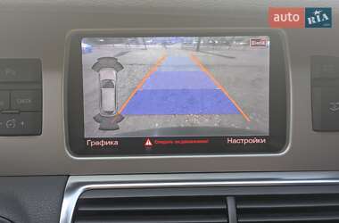 Внедорожник / Кроссовер Audi Q7 2015 в 