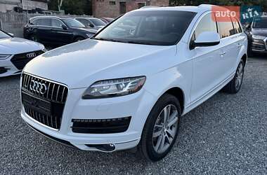 Позашляховик / Кросовер Audi Q7 2015 в 
