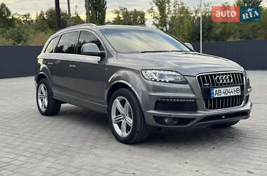 Внедорожник / Кроссовер Audi Q7 2010 в 