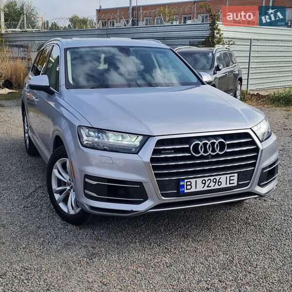 Позашляховик / Кросовер Audi Q7 2017 в Кременчуці