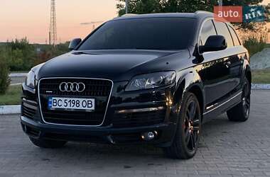 Внедорожник / Кроссовер Audi Q7 2008 в 