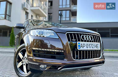 Внедорожник / Кроссовер Audi Q7 2012 в 