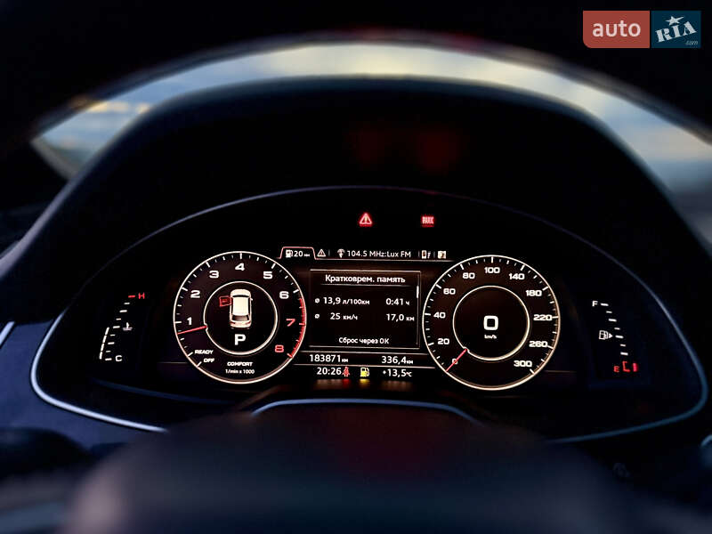 Позашляховик / Кросовер Audi Q7 2016 в Тернополі