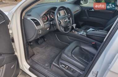 Внедорожник / Кроссовер Audi Q7 2014 в 