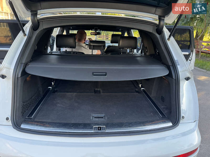 Внедорожник / Кроссовер Audi Q7 2010 в Житомире фото 30 Внедорожник / Кроссовер Audi Q7 2010 в Житомире