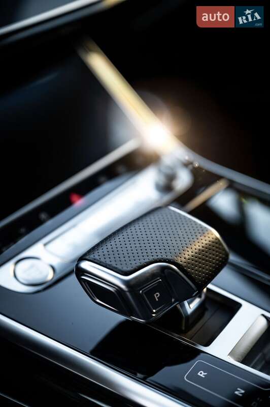 Внедорожник / Кроссовер Audi Q7 2019 в Житомире