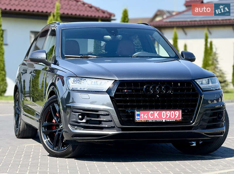 Позашляховик / Кросовер Audi Q7 2017 в Львові