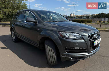 Внедорожник / Кроссовер Audi Q7 2012 в 