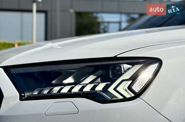 Внедорожник / Кроссовер Audi Q7 2021 в 