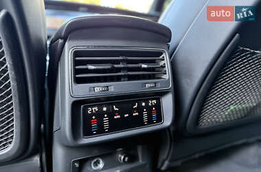 Внедорожник / Кроссовер Audi Q7 2021 в 