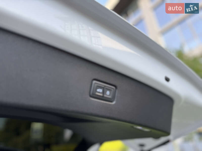 Позашляховик / Кросовер Audi Q7 2021 в Львові