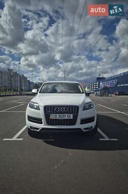 Внедорожник / Кроссовер Audi Q7 2014 в Чернигове