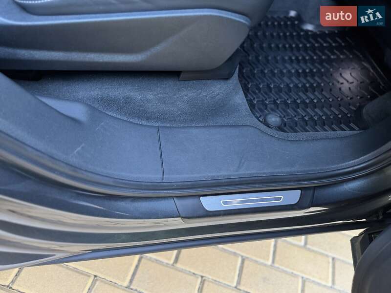 Позашляховик / Кросовер Audi Q7 2019 в Києві фото 44 Позашляховик / Кросовер Audi Q7 2019 в Києві