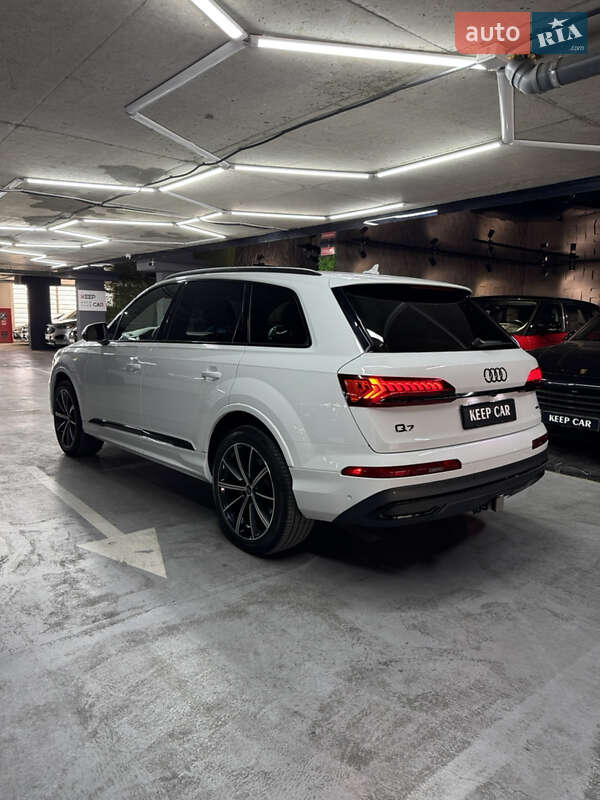 Внедорожник / Кроссовер Audi Q7 2021 в Одессе фото 6 Внедорожник / Кроссовер Audi Q7 2021 в Одессе
