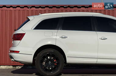 Внедорожник / Кроссовер Audi Q7 2014 в 