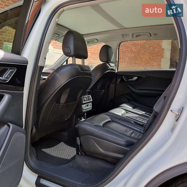 Внедорожник / Кроссовер Audi Q7 2018 в Львове