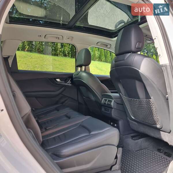 Внедорожник / Кроссовер Audi Q7 2018 в Львове