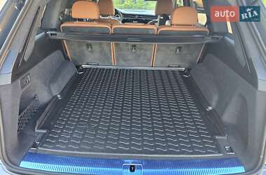 Внедорожник / Кроссовер Audi Q7 2023 в 