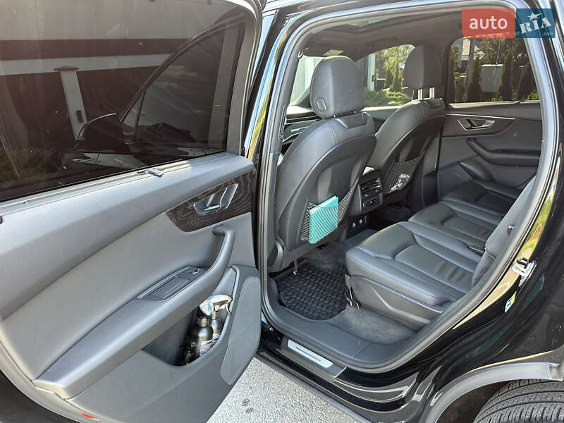 Внедорожник / Кроссовер Audi Q7 2021 в Киеве фото 7 Внедорожник / Кроссовер Audi Q7 2021 в Киеве