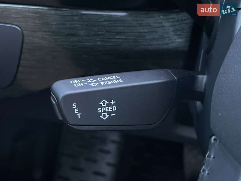 Внедорожник / Кроссовер Audi Q7 2015 в Бердичеве