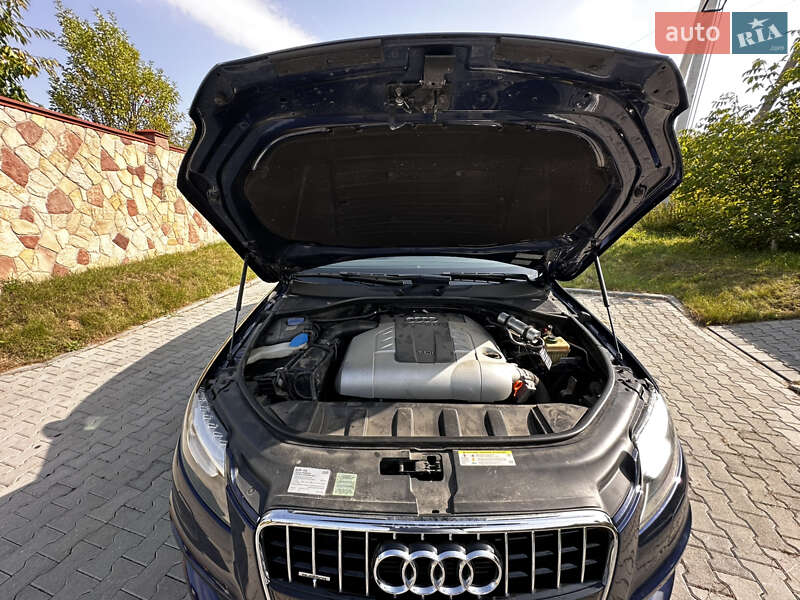 Внедорожник / Кроссовер Audi Q7 2011 в Львове