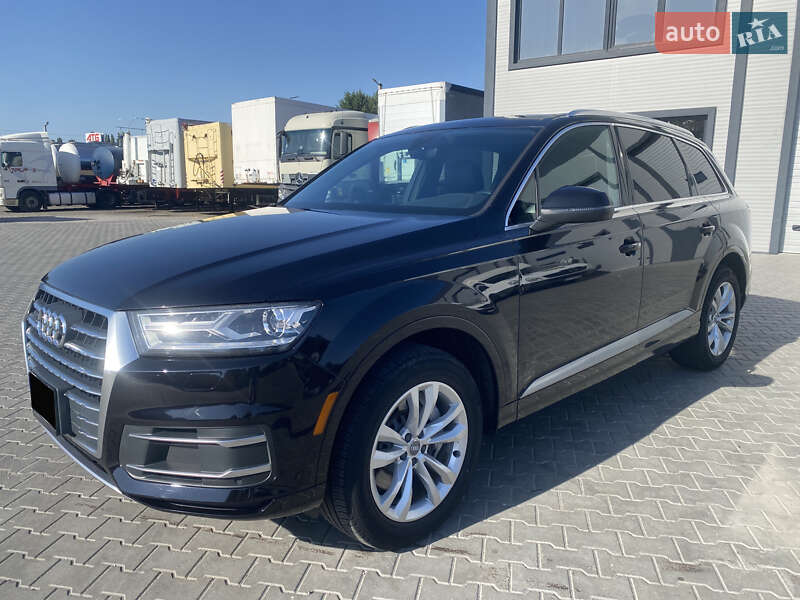 Позашляховик / Кросовер Audi Q7 2017 в Вінниці