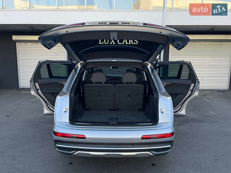 Внедорожник / Кроссовер Audi Q7 2019 в Киеве фото 87 Внедорожник / Кроссовер Audi Q7 2019 в Киеве