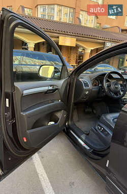 Внедорожник / Кроссовер Audi Q7 2013 в Киеве