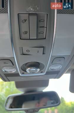 Внедорожник / Кроссовер Audi Q7 2010 в 