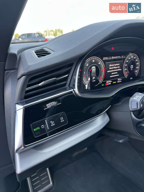 Позашляховик / Кросовер Audi Q7 2022 в Києві
